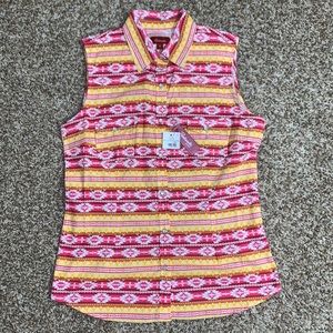 ✨NWT✨ Panhandle Juniors Sleeveless Pearl Snap Shirt